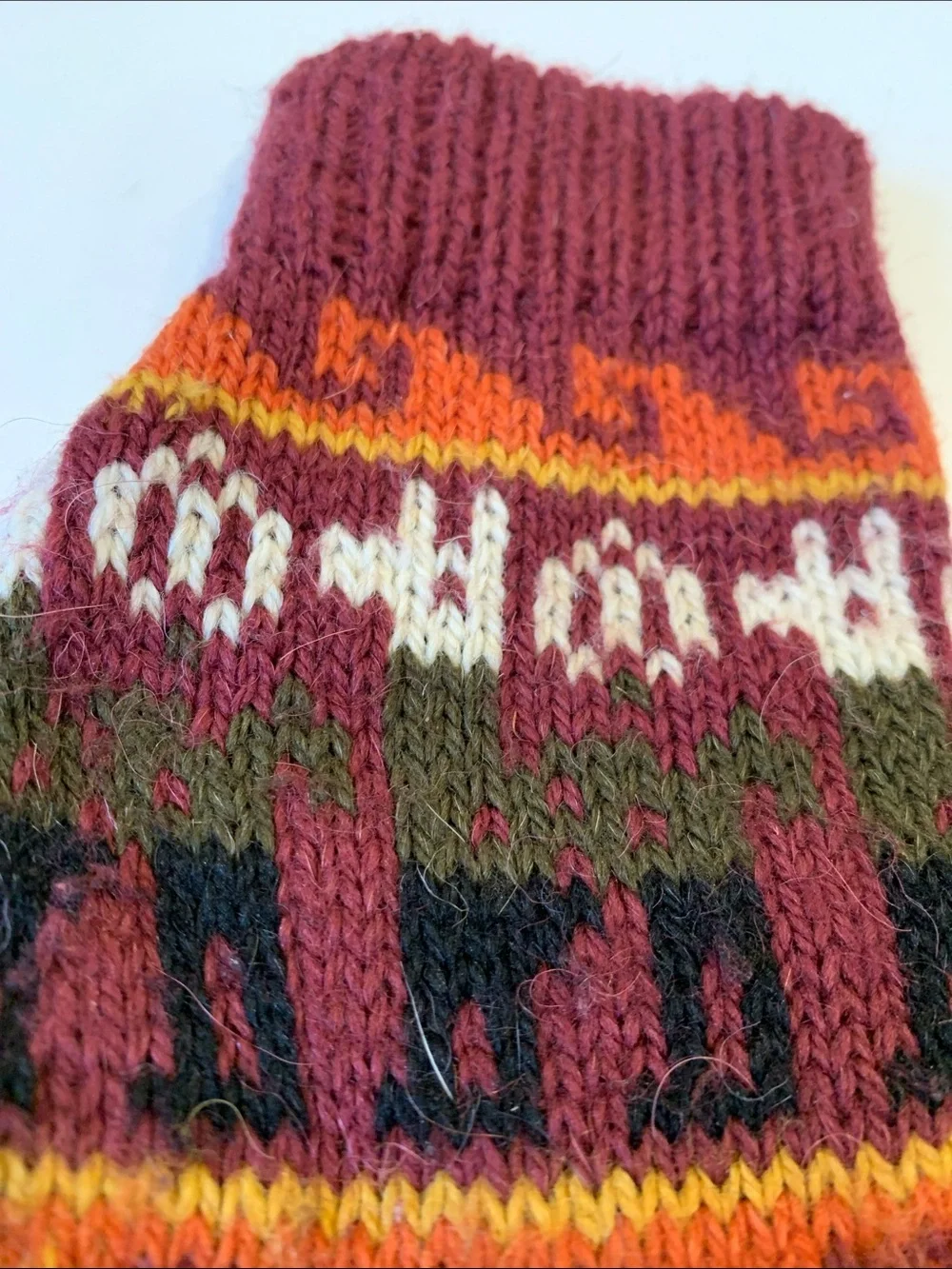 Bolivian Alpaca Wool Lightweight Burgundy Knit Lightweight Winter Gloves